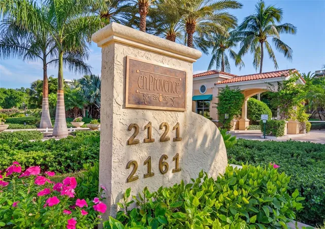 Photo 2 of Condo for sale at 2151 Gulf Of Mexico Dr #4, Longboat Key, FL 34228 | MLS# A4708570 | Listing updated on 2026-10-11