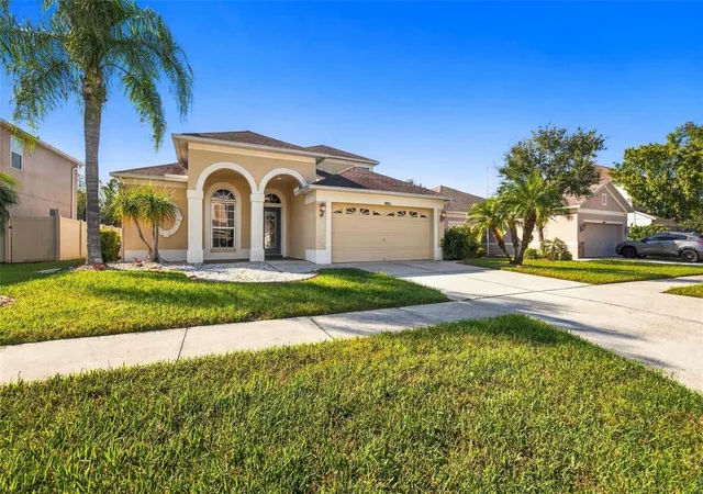 Photo 3 of Single family home for sale at 18852 Narimore Dr, Land O Lakes, FL 34638 | MLS# TB8555163 | Listing updated on 2026-10-20
