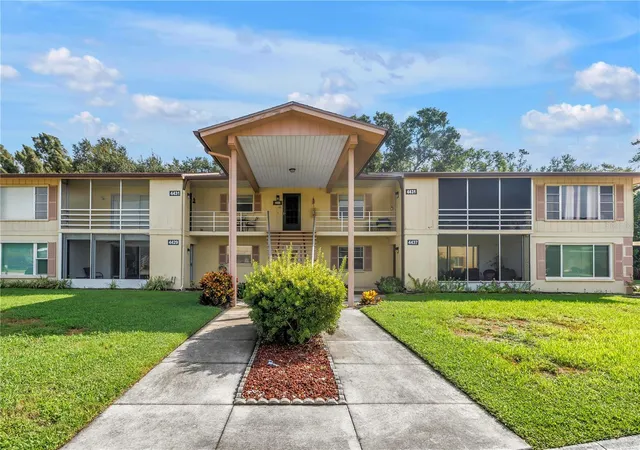 Photo 1 of Condo for sale at 4435 Narraganset Trl #66A, Sarasota, FL 34233 | MLS# A4708571 | Listing updated on 2026-10-23