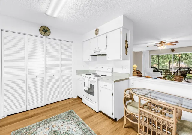 Photo 4 of Condo for sale at 4435 Narraganset Trl #66A, Sarasota, FL 34233 | MLS# A4708571 | Listing updated on 2026-10-23