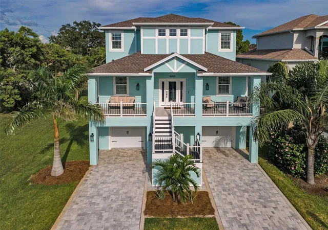 Photo 1 of Single family home for sale at 5650 Egrets Pl, New Port Richey, FL 34652 | MLS# TB8555168 | Listing updated on 2026-10-21