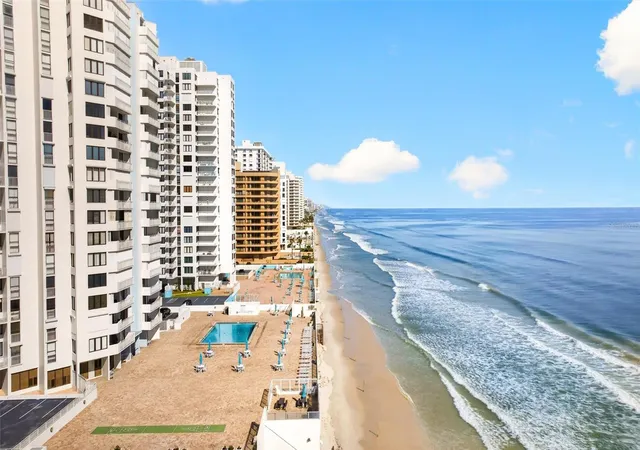 Photo 4 of Condo for sale at 3047 S Atlantic Ave #K030, Daytona Beach, FL 32118 | MLS# O6447443 | Listing updated on 2026-10-08