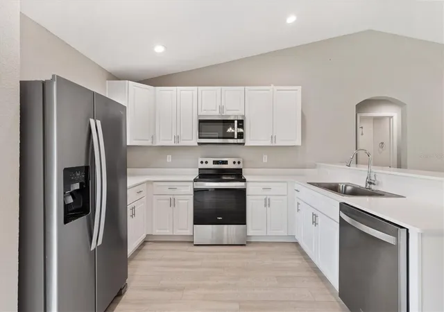 Photo 3 of Single family home for sale at 37 Guava Ter Radl, Ocklawaha, FL 32179 | MLS# G5118678 | Listing updated on 2026-10-09