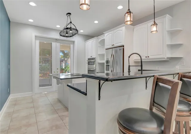 Photo 2 of Single family home for sale at 3816 W Estrella St, Tampa, FL 33629 | MLS# TB8555174 | Listing updated on 2026-10-28