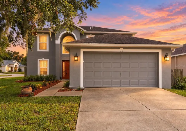 Single family home for sale at 1103 Soaring Osprey Way, VALRICO, FL 33594 | MLS# TB8555176