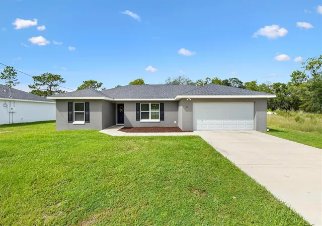 Single family home for sale at 35 Guava Ter Radl, OCKLAWAHA, FL 32179 | MLS# G5118679