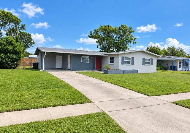 Photo 1 of Single family home for sale at 1420 Thomas St, Titusville, FL 32780 | MLS# O6447451 | Listing updated on 2026-10-06