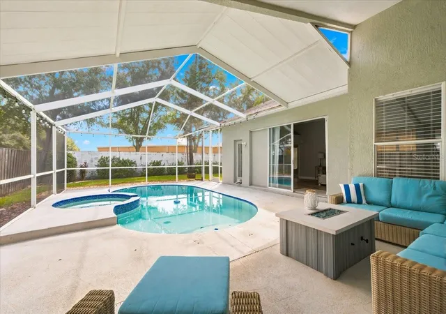 Photo 2 of Single family home for sale at 18009 Palm Breeze Dr, Tampa, FL 33647 | MLS# W7890112 | Listing updated on 2026-10-07
