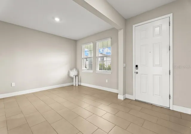 Photo 4 of Single family home for sale at 5728 Woodland Sage Dr, Sarasota, FL 34238 | MLS# A4708580 | Listing updated on 2026-10-11