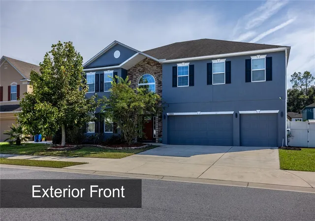 Single family home for sale at 24533 SW 11th Road, NEWBERRY, FL 32669 | MLS# GC543982