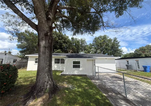 Single family home for sale at 7916 Endive Ave, TAMPA, FL 33619 | MLS# O6447458