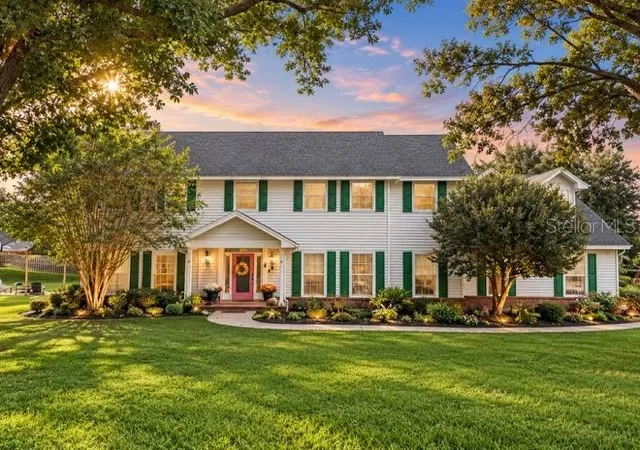 Single family home for sale at 1976 Vista View Dr, LAKELAND, FL 33813 | MLS# L4965566