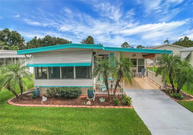 Photo 3 of Manufactured home for sale at 410 Hawthorne Blvd, Leesburg, FL 34748 | MLS# G5118681 | Listing updated on 2026-10-07