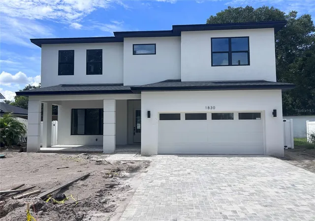 Single family home for sale at 1830 Lake Sue Dr, ORLANDO, FL 32803 | MLS# O6447462