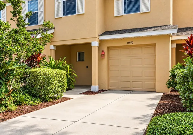 Photo 3 of Townhouse for sale at 14970 Skip Jack Loop, Lakewood Ranch, FL 34202 | MLS# A4708585 | Listing updated on 2026-10-06