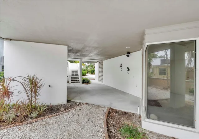 Photo 4 of Single family home for sale at 103 Sunset Ln, Bradenton Beach, FL 34217 | MLS# A4708587 | Listing updated on 2026-10-07