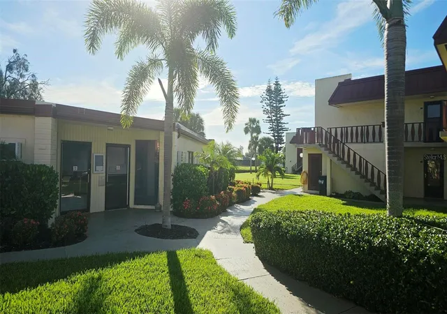 Photo 4 of Condo for sale at 93 Boundary Blvd #302, Rotonda West, FL 33947 | MLS# D6149042 | Listing updated on 2026-10-10