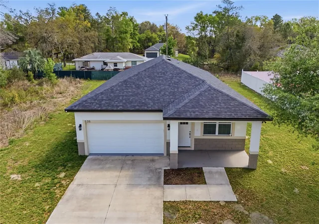 Photo 2 of Single family home for sale at 535 Marion Oaks Ln, Ocala, FL 34473 | MLS# O6447477 | Listing updated on 2026-10-08