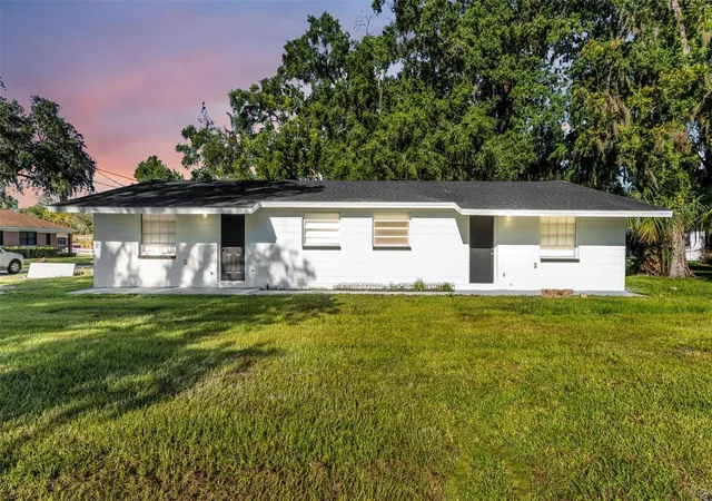 Photo 1 of Multi family home for sale at 1412 E Renfro St, Plant City, FL 33563 | MLS# L4965567 | Listing updated on 2026-10-07