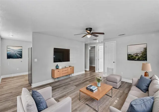Photo 2 of Multi family home for sale at 1412 E Renfro St, Plant City, FL 33563 | MLS# L4965567 | Listing updated on 2026-10-07