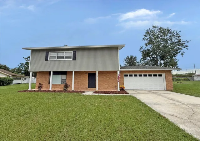 Photo 1 of Single family home for sale at 1231 W 9th Street, Lakeland, FL 33805 | MLS# L4965568 | Listing updated on 2026-10-06