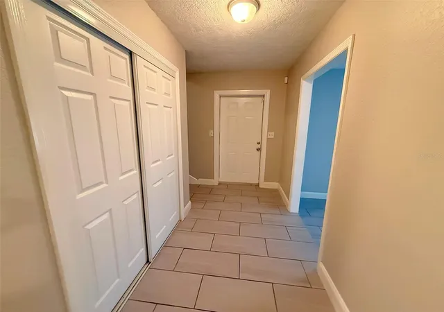 Photo 2 of Single family home for sale at 1231 W 9th Street, Lakeland, FL 33805 | MLS# L4965568 | Listing updated on 2026-10-06