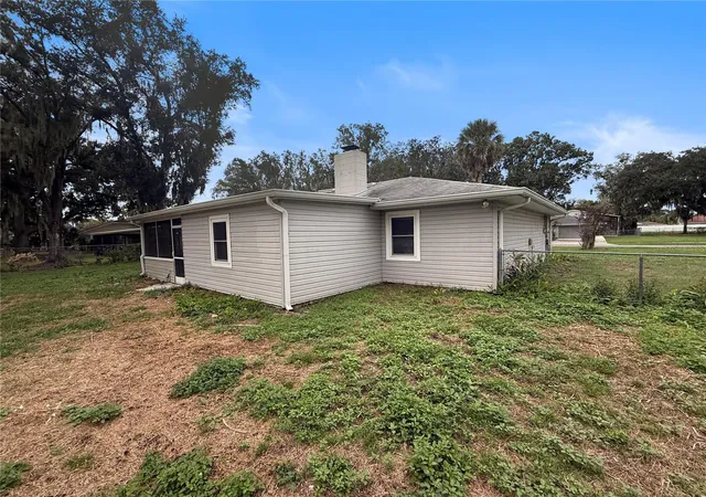 Photo 2 of Single family home for sale at 3858 Garnet Dr, MULBERRY, FL 33860 | MLS# TB8555224 | Listing updated on 2026-10-08
