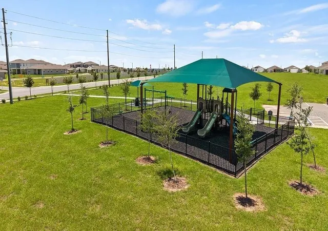 Photo 3 of Single family home for sale at 2719 Ginger Ln, Haines City, FL 33844 | MLS# O6447487 | Listing updated on 2026-10-07