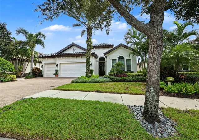 Photo 3 of Single family home for sale at 1366 Via Verdi Dr, Palm Harbor, FL 34683 | MLS# TB8555231 | Listing updated on 2026-10-07