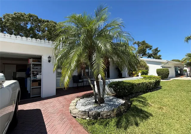 Photo 3 of Single family home for sale at 3479 Mainlands Blvd S #6, Pinellas Park, FL 33782 | MLS# TB8555232 | Listing updated on 2026-10-09