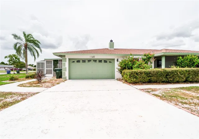 Photo 2 of Single family home for sale at 1149 S Cypress Point Dr, Venice, FL 34293 | MLS# A4708595 | Listing updated on 2026-10-09