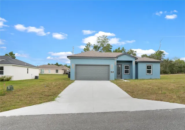 Photo 2 of Single family home for sale at 4850 Sw 159th Lane Rd, Ocala, FL 34473 | MLS# O6447495 | Listing updated on 2026-10-07