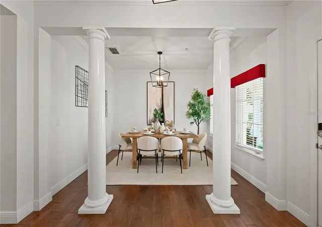 Photo 4 of Single family home for sale at 5326 Chatas Ln, Orlando, FL 32814 | MLS# O6447496 | Listing updated on 2026-10-23