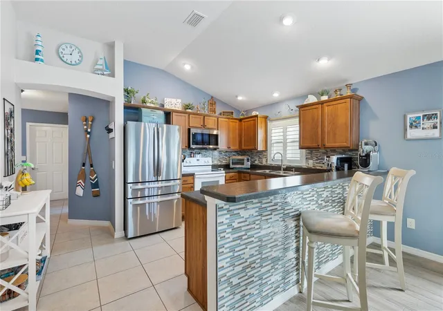 Photo 3 of Single family home for sale at 780 Adrienne Way, The Villages, FL 32163 | MLS# G5118685 | Listing updated on 2026-10-11