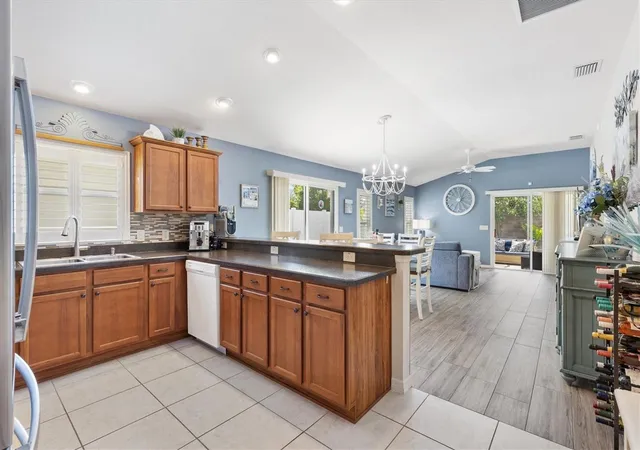 Photo 3 of Single family home for sale at 780 Adrienne Way, The Villages, FL 32163 | MLS# G5118685 | Listing updated on 2026-10-11