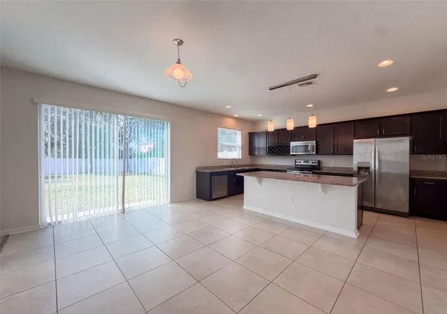 Photo 2 of Single family home for sale at 7607 Tangle Rush Dr, Gibsonton, FL 33534 | MLS# O6447501 | Listing updated on 2026-10-06