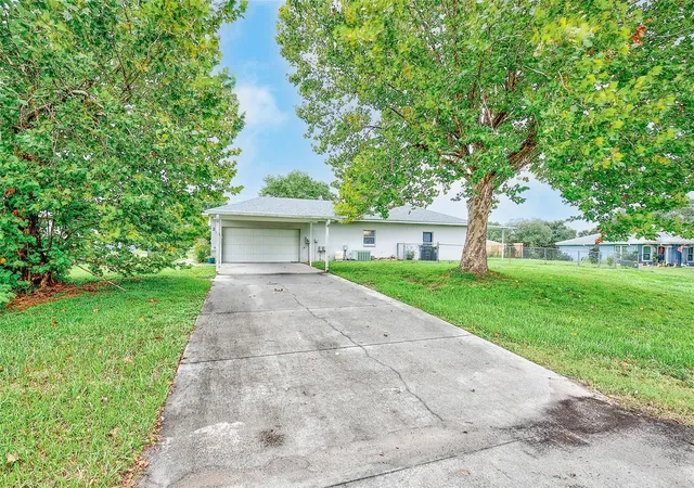 Single family home for sale at 209 White Cliff Blvd, AUBURNDALE, FL 33823 | MLS# TB8555246