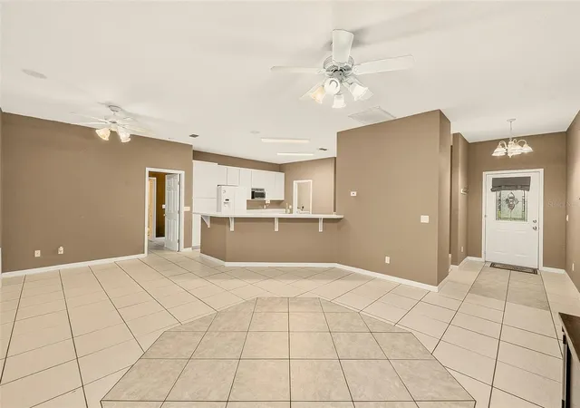 Photo 4 of Single family home for sale at 209 White Cliff Blvd, Auburndale, FL 33823 | MLS# TB8555246 | Listing updated on 2026-10-09