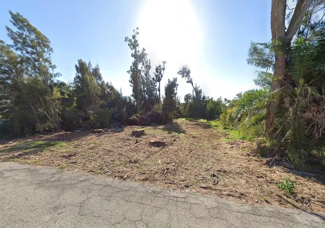 Photo 1 of Land for sale at 250 Washington Ave, Englewood, FL 34223 | MLS# A4708601 | Listing updated on 2026-10-06