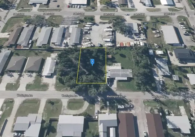 Photo 2 of Land for sale at 250 Washington Ave, Englewood, FL 34223 | MLS# A4708601 | Listing updated on 2026-10-06