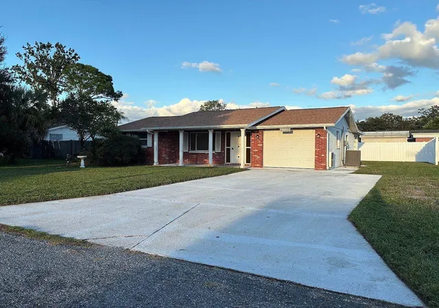 Photo 2 of Single family home for sale at 6826 Lingo Ct, New Port Richey, FL 34653 | MLS# TB8555250 | Listing updated on 2026-10-07