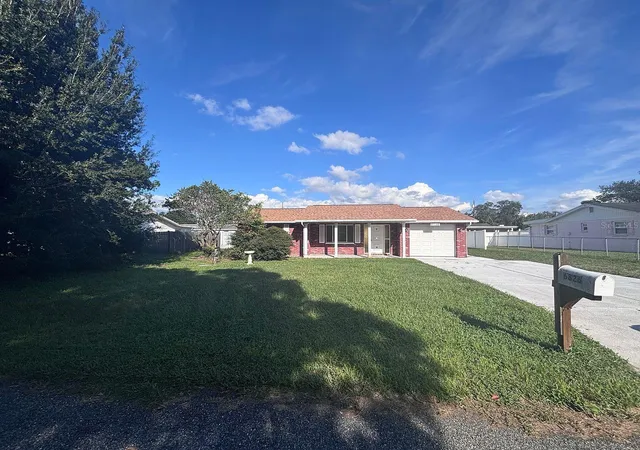 Photo 3 of Single family home for sale at 6826 Lingo Ct, New Port Richey, FL 34653 | MLS# TB8555250 | Listing updated on 2026-10-07