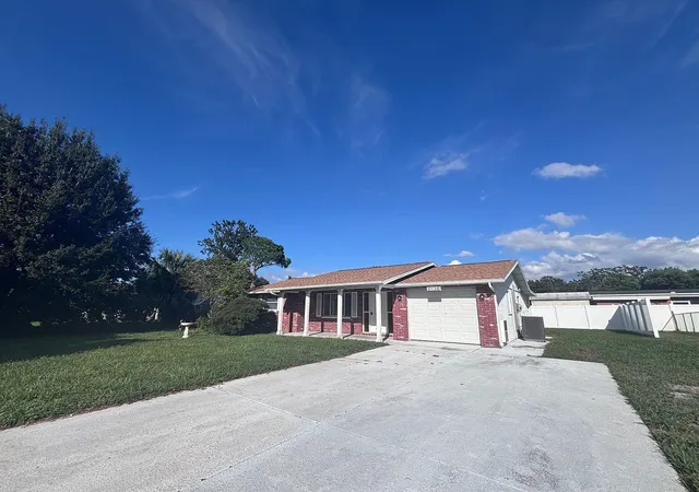 Photo 3 of Single family home for sale at 6826 Lingo Ct, New Port Richey, FL 34653 | MLS# TB8555250 | Listing updated on 2026-10-07