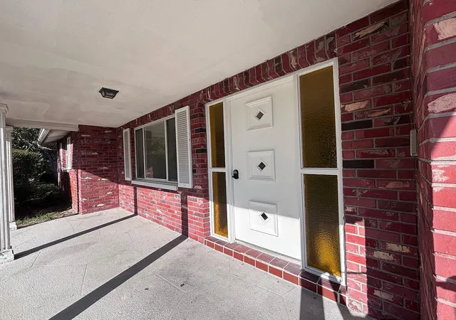Photo 4 of Single family home for sale at 6826 Lingo Ct, New Port Richey, FL 34653 | MLS# TB8555250 | Listing updated on 2026-10-07