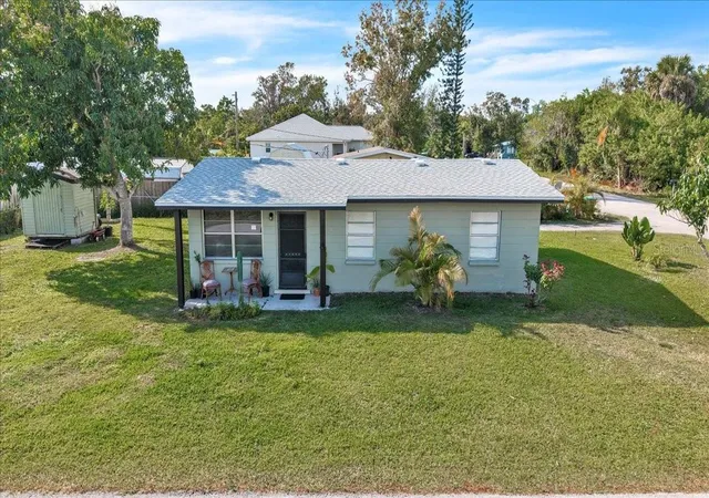 Single family home for sale at 1437 Coral Ridge Dr, PUNTA GORDA, FL 33950 | MLS# C7531608