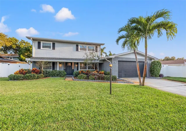 Photo 1 of Single family home for sale at 9270 119th Avenue, Largo, FL 33773 | MLS# TB8555256 | Listing updated on 2026-10-10