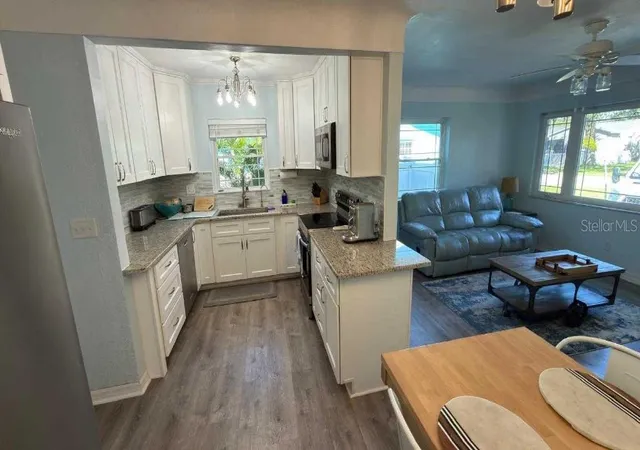 Photo 1 of Single family home for sale at 324 36th Avenue NE, Saint Petersburg, FL 33704 | MLS# TB8555260 | Listing updated on 2026-10-13