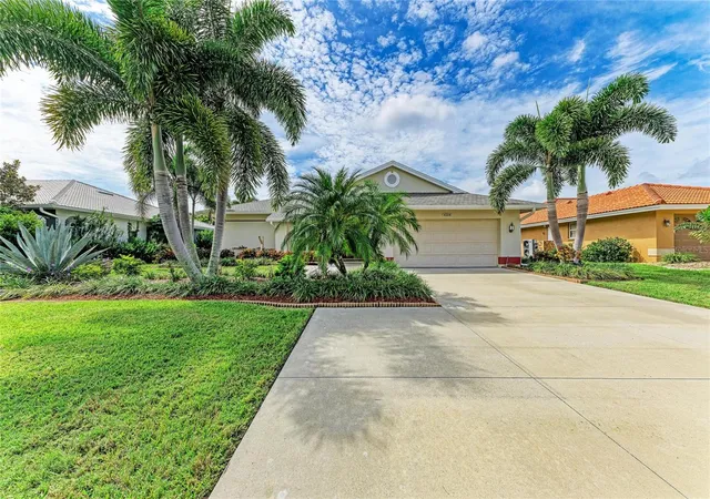 Photo 3 of Single family home for sale at 4204 Pro Am Ave E, Bradenton, FL 34203 | MLS# A4708611 | Listing updated on 2026-10-08