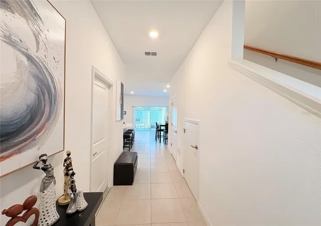 Photo 4 of Townhouse for sale at 5020 Revolutionary Way, Saint Cloud, FL 34769 | MLS# S5158939 | Listing updated on 2026-10-08