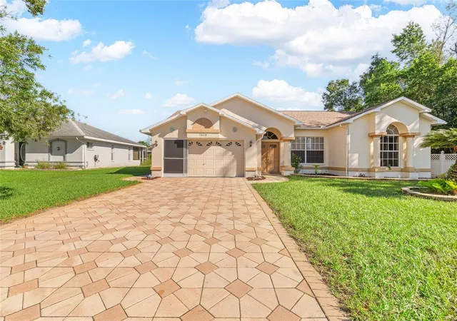 Photo 3 of Single family home for sale at 10419 Upton St, Spring Hill, FL 34608 | MLS# TB8555275 | Listing updated on 2026-10-19